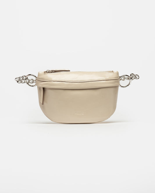 RIÑONERA TROUPE EN CUERO CHAROL ARRUGADO